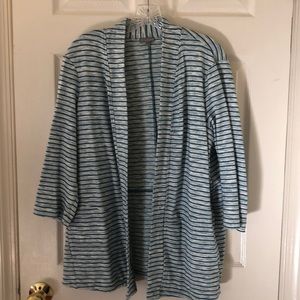 Open front casual cardigan.